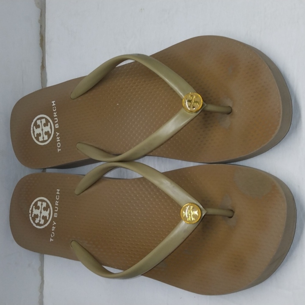 Tory Burch - Picture 2 of 12